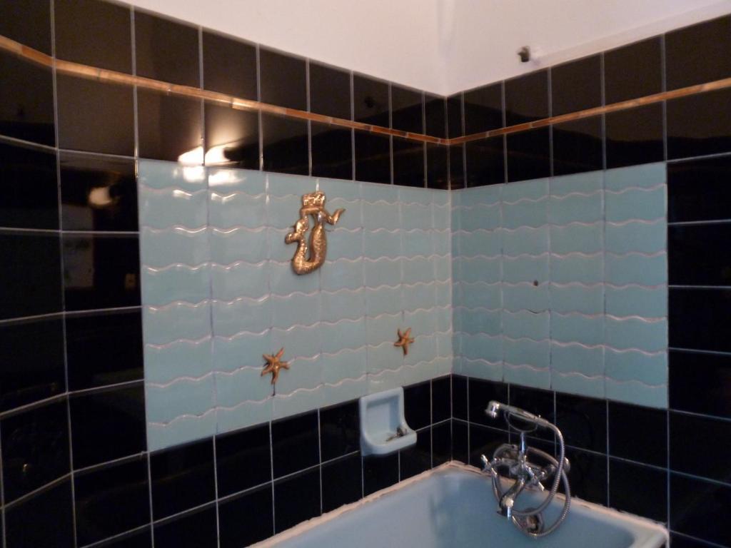 Hotel Peron マルセイユ 部屋 写真